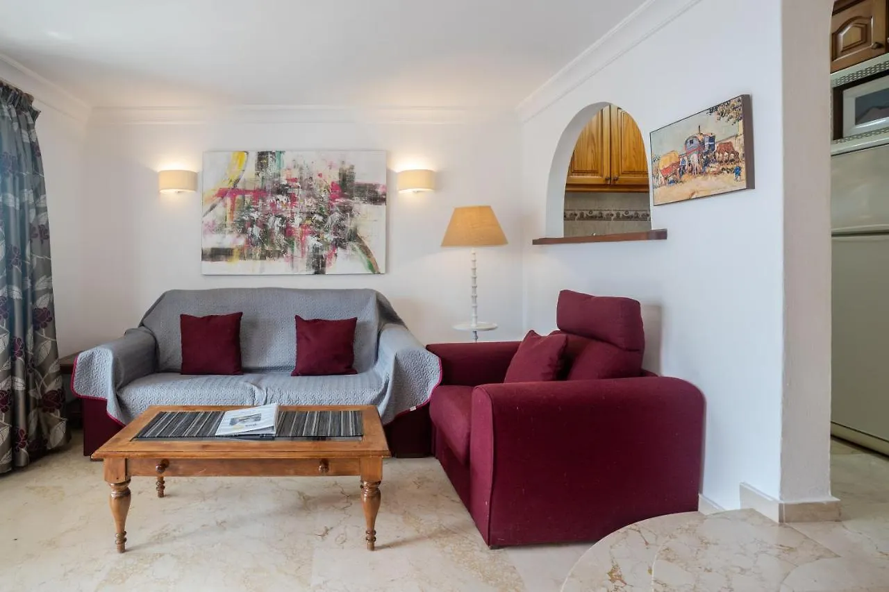3B Virgo Apartment Estepona Spain